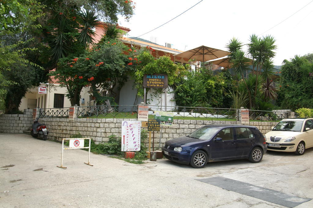 Milos Studios ปาร์กา ภายนอก รูปภาพ